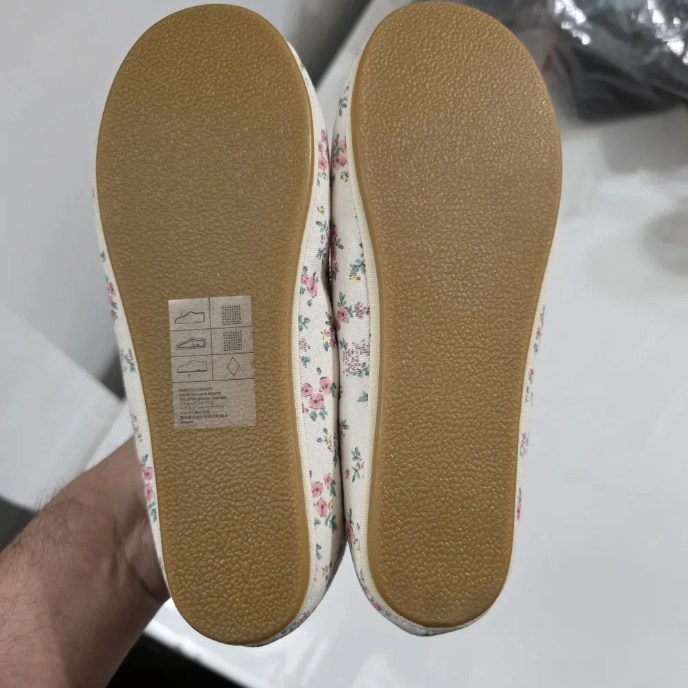 H&M Girls Pink Floral Flower Ballet Flats Shoes Size 13.5 NEW